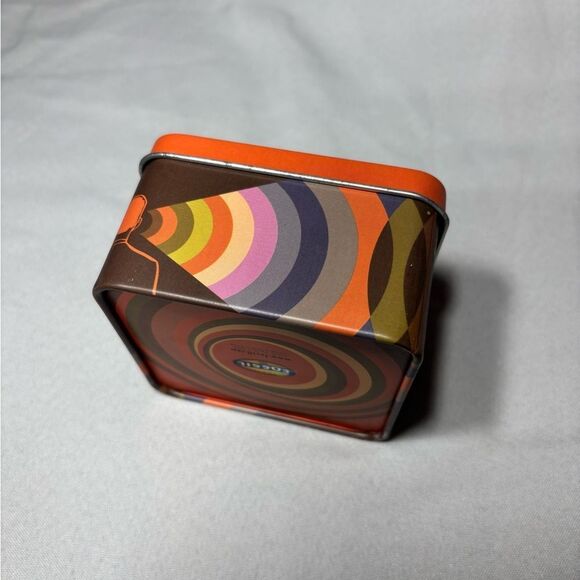 3.5” Authentic Fossil Watch Tin Collectors Item Excellent Preloved Condition - Picture 2 of 6